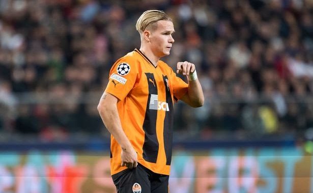 Mykhaylo Mudryk ‘makes Chelsea U-turn’ after dropping Arsenal transfer hints