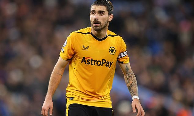 Wolves do not intend to sell captain Ruben Neves this month despite Barcelona interest