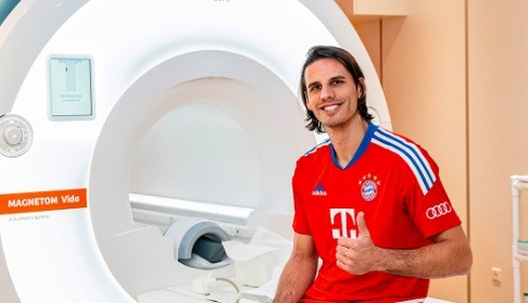 OFFICIAL: Bayern sign 34-year-old Yann Sommer from Monchengladbach until 2025