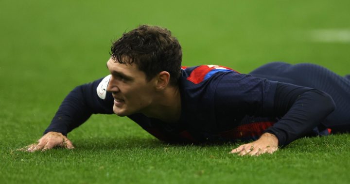 Barcelona facing more defensive injury issues after Christensen is taken off