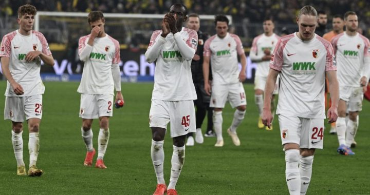 The unsurprising thing Ghanaian International did after making debut for Augsburg against Dortmund