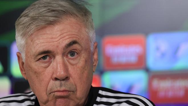 Real Madrid Ancelotti comments on Messi possible return to Barca