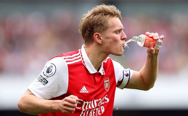 Odegaard makes Arsenal Premier League title admission after Man City win