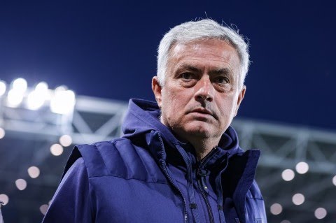 Jose Mourinho response to Chelsea move amid PSG interest