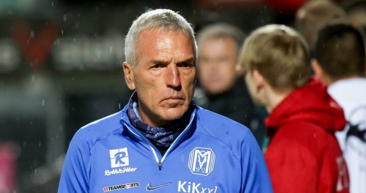 Ernst Middendorp: Former Kaizer Chiefs and Maritzburg United coach hit back at Tanzania Finance Minister