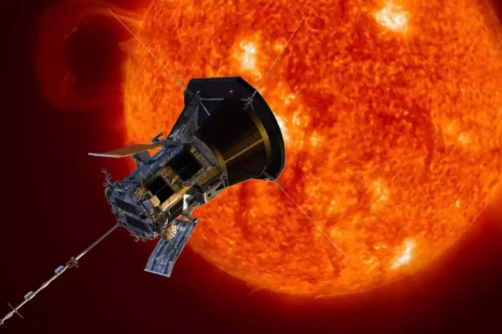 Nasa Parker solar probe ‘safe’ after closest-ever approach to sun